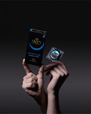 Презервативы SKYN Extra Lubricated № 10 с дополнительной смазкой, упаковка